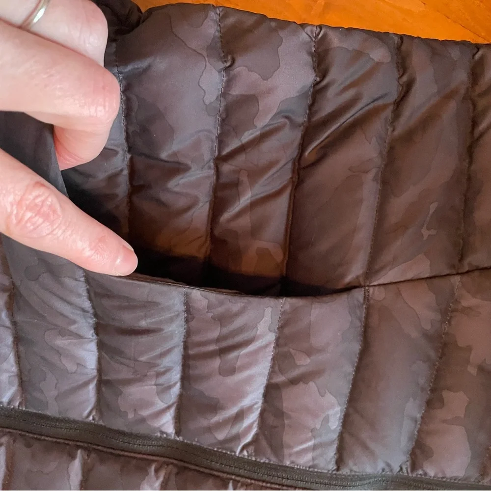 Lululemon pack it down jacket - Picture 8 of 15